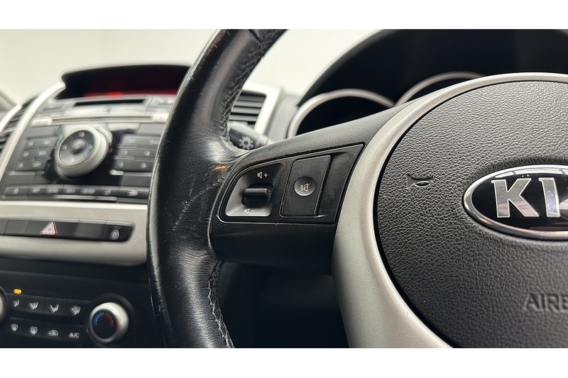 Used Kia Venga for sale - 77072838: Photo 33