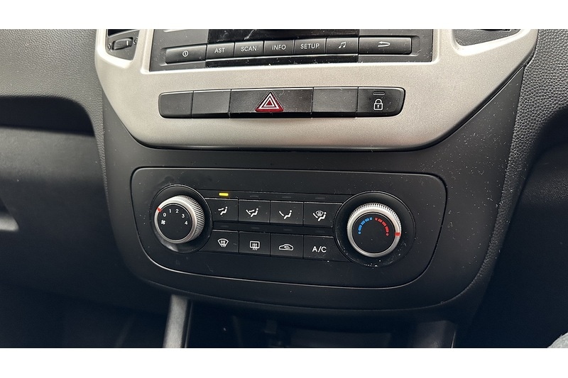 Used Kia Venga for sale - 77072838: Photo 36