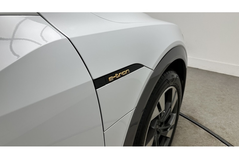 Used Audi e-tron 2021 for sale - 78031151: Photo 18