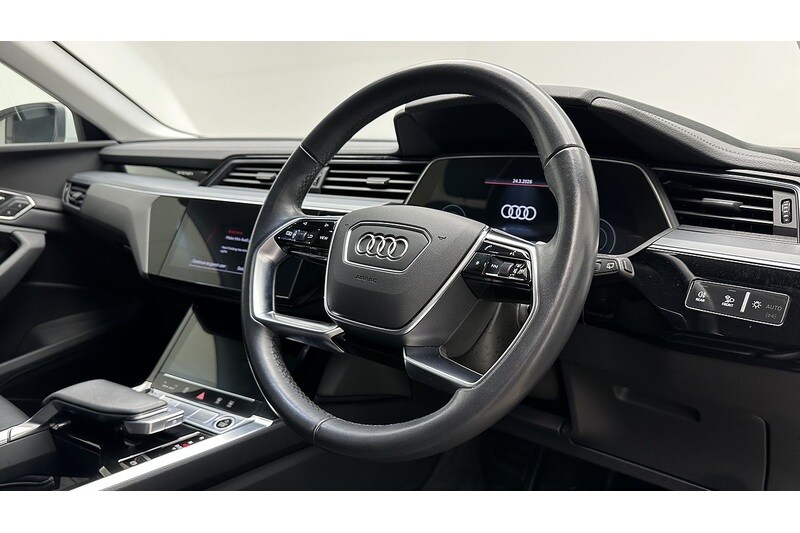 Used Audi e-tron 2021 for sale - 78031151: Photo 31