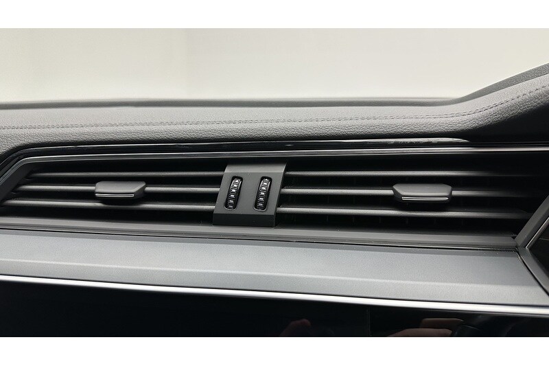 Used Audi e-tron 2021 for sale - 78031151: Photo 42