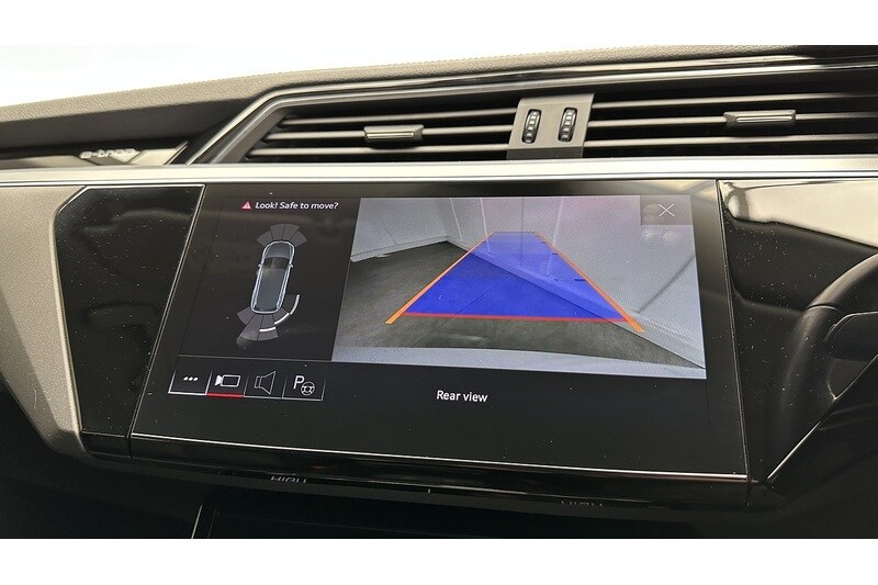 Used Audi e-tron 2021 for sale - 78031151: Photo 50