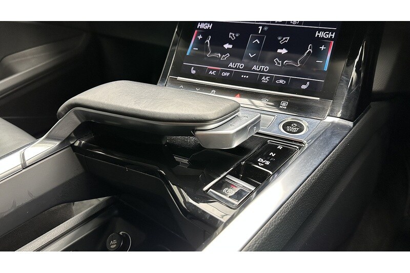 Used Audi e-tron 2021 for sale - 78031151: Photo 53