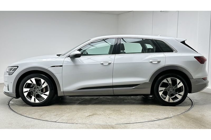 Used Audi e-tron 2021 for sale - 78031151: Photo 7