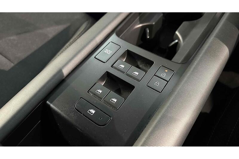 Used Hyundai IONIQ 6 2024 for sale - 76784477: Photo 50