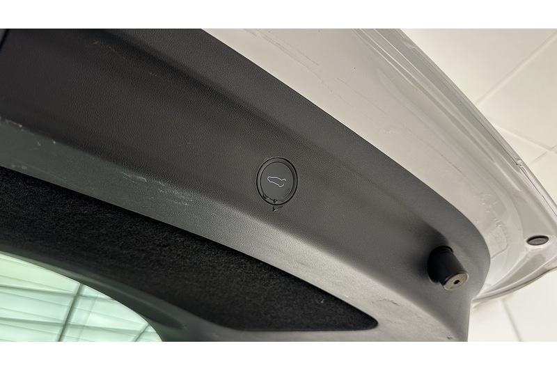 Used Tesla Model Y 2024 for sale - 77937351: Photo 54