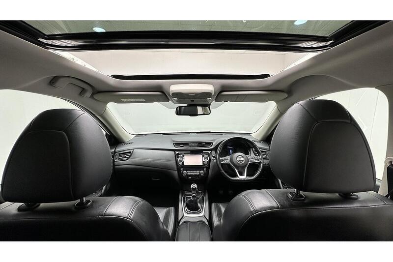 Used Nissan X-Trail 2019 for sale - 76784374: Photo 2