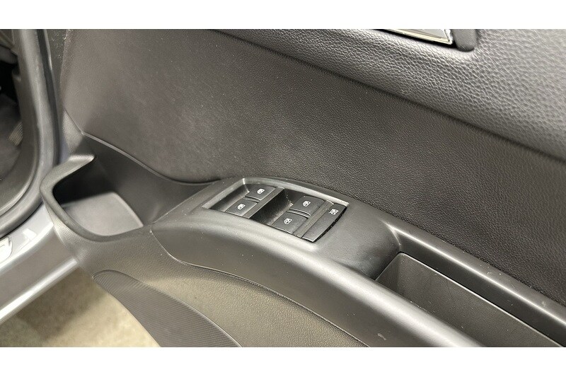 Used Vauxhall Meriva 2017 for sale - 76784614: Photo 28