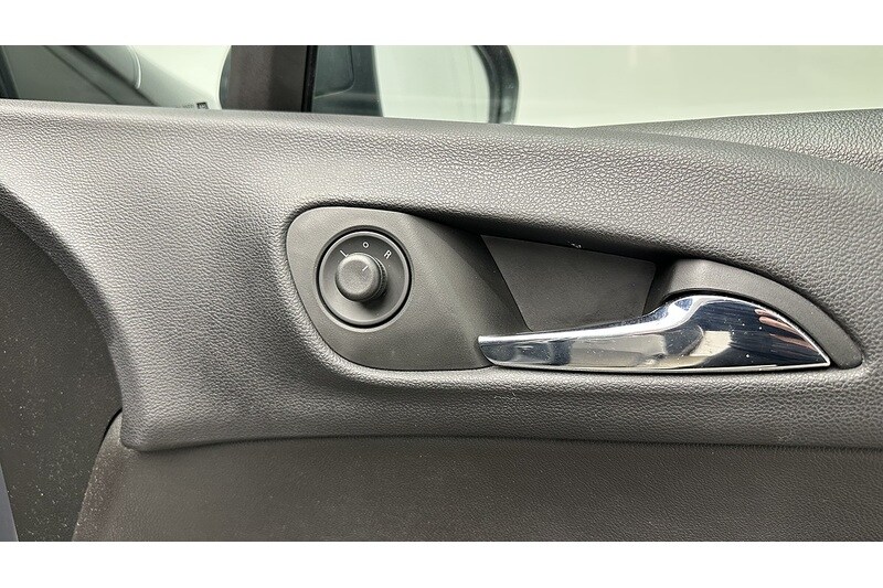 Used Vauxhall Meriva 2017 for sale - 76784614: Photo 29