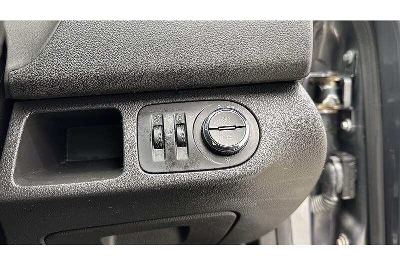 Used Vauxhall Meriva 2017 for sale - 76784614: Photo 31