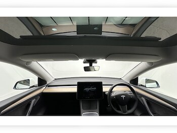 Used Tesla Model Y 2024 for sale - 77188886: Photo