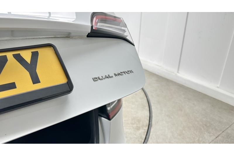 Used Tesla Model 3 2021 for sale - 76784342: Photo 16