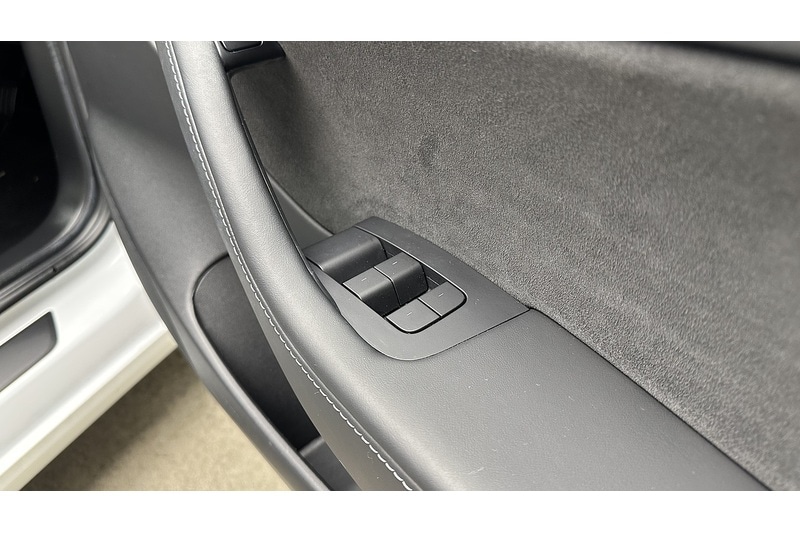 Used Tesla Model 3 2021 for sale - 76784342: Photo 38