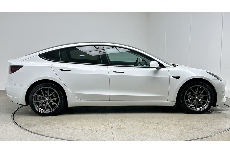 Used Tesla Model 3 2021 for sale - 76784342: Photo 6