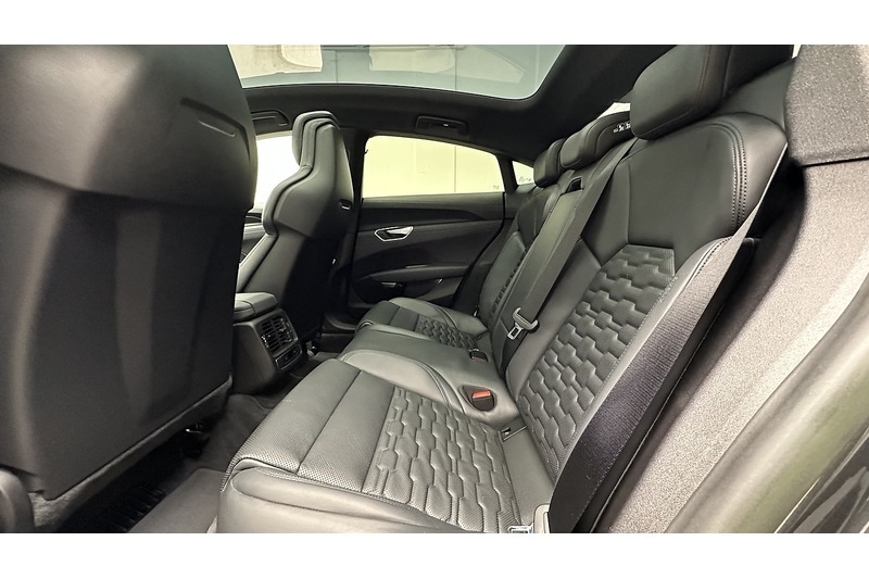 Used Audi e-tron GT 2022 for sale - 77379167: Photo 26