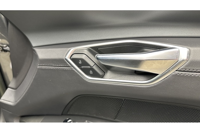 Used Audi e-tron GT 2022 for sale - 77379167: Photo 39