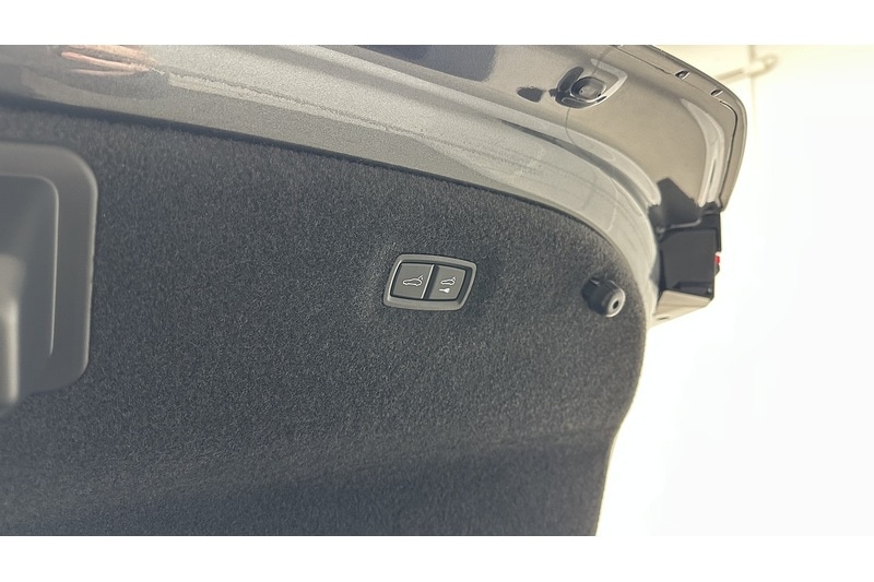 Used Audi e-tron GT 2022 for sale - 77379167: Photo 65