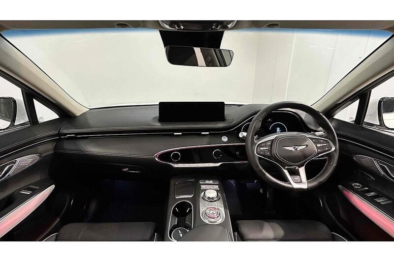 Used Genesis GV70 2023 for sale - 76784379: Photo 2