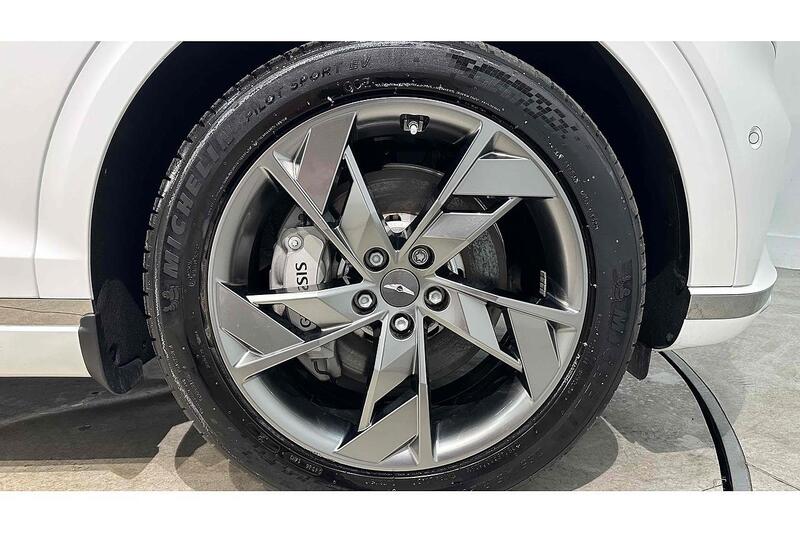 Used Genesis GV70 2023 for sale - 76784379: Photo 22