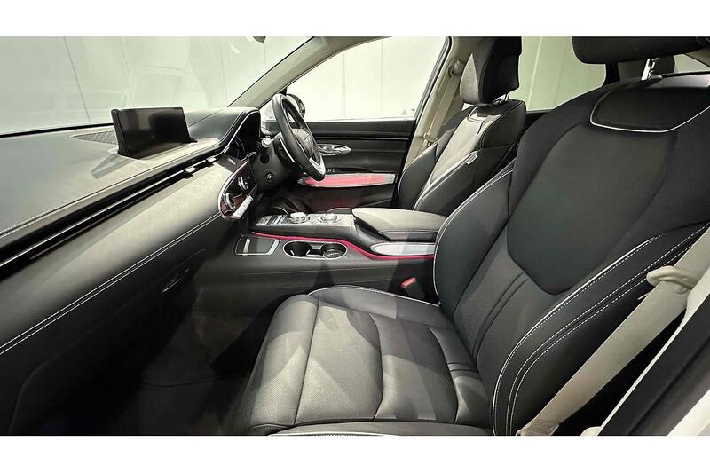 Used Genesis GV70 2023 for sale - 76784379: Photo 25