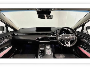 Used Genesis GV70 2023 for sale - 76784379: Photo