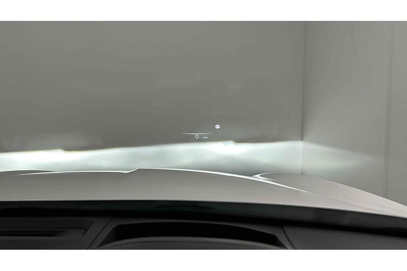 Used Genesis GV70 2023 for sale - 76784379: Photo 42