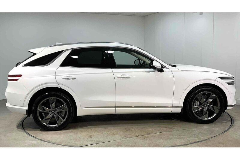 Used Genesis GV70 2023 for sale - 76784379: Photo 6