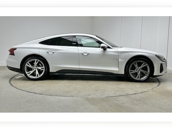 Used Audi e-tron GT 2023 for sale - 79433929: Photo