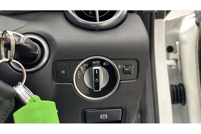 Used Mercedes-Benz SLC 2017 for sale - 77247304: Photo 39