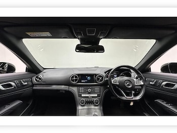 Used Mercedes-Benz SL 2017 for sale - 76784603: Photo