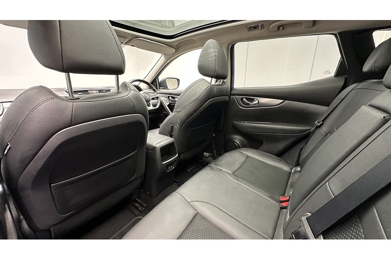 Used Nissan Qashqai for sale - 77337600: Photo 25