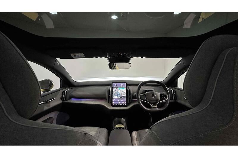 Used Volvo EX30 2024 for sale - 76784598: Photo 2