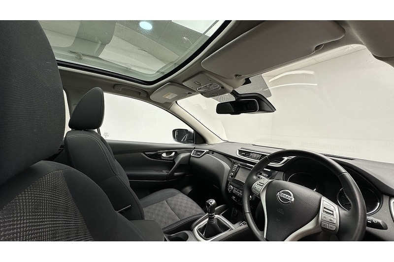 Used Nissan Qashqai 2015 for sale - 76910747: Photo 33