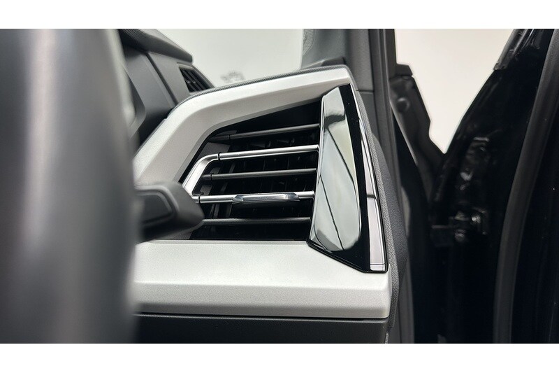 Used Audi Q4 e-tron 2022 for sale - 77172729: Photo 33