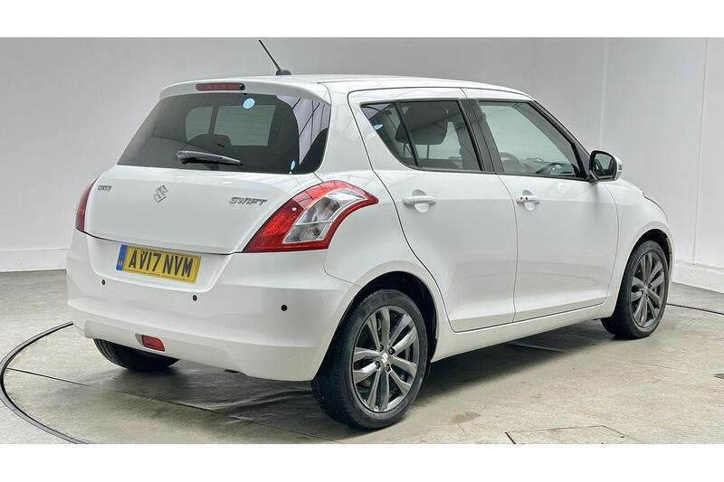 Used Suzuki Swift 2017 for sale - 76784530: Photo 10