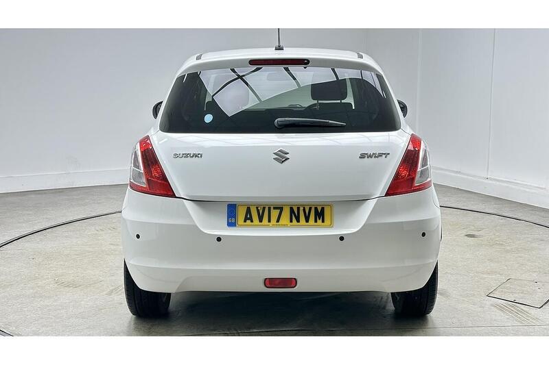 Used Suzuki Swift 2017 for sale - 76784530: Photo 11