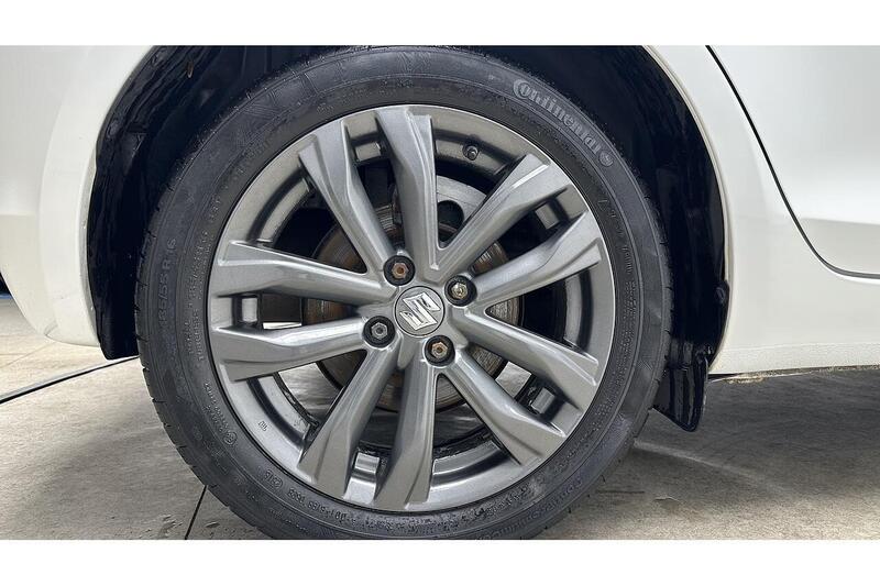 Used Suzuki Swift 2017 for sale - 76784530: Photo 18