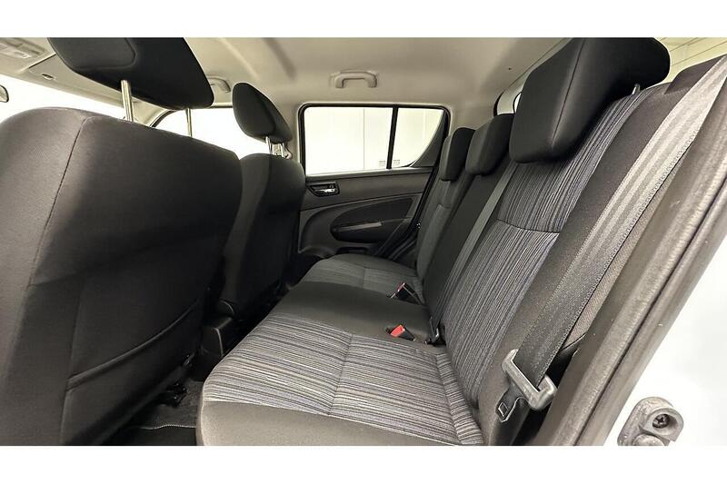 Used Suzuki Swift 2017 for sale - 76784530: Photo 23