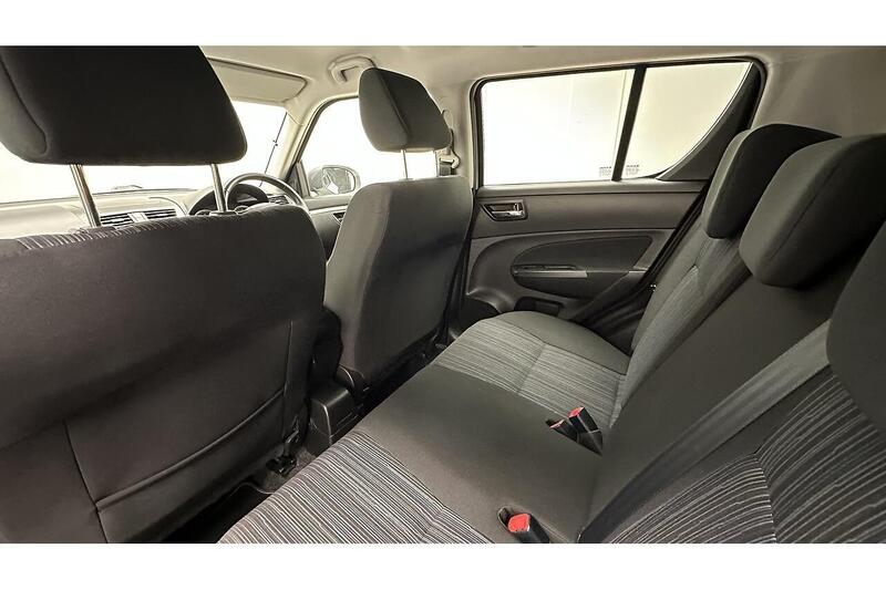 Used Suzuki Swift 2017 for sale - 76784530: Photo 24