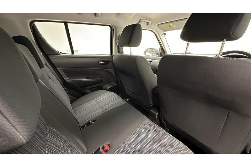 Used Suzuki Swift 2017 for sale - 76784530: Photo 27