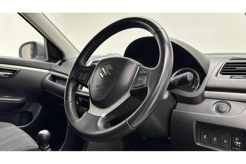 Used Suzuki Swift 2017 for sale - 76784530: Photo 30