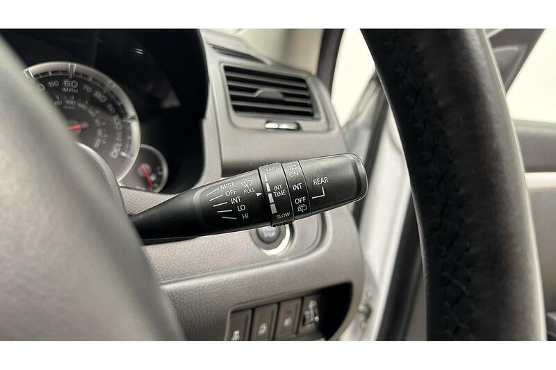 Used Suzuki Swift 2017 for sale - 76784530: Photo 35