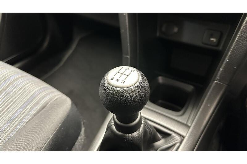 Used Suzuki Swift 2017 for sale - 76784530: Photo 44