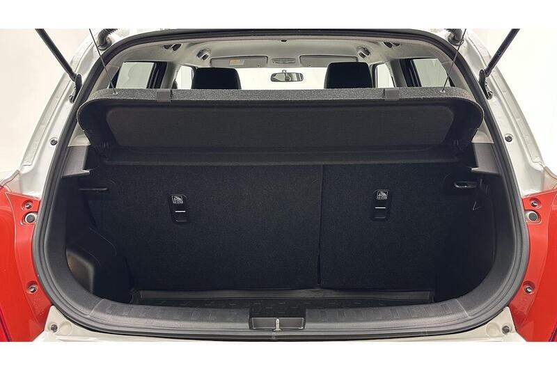 Used Suzuki Swift 2017 for sale - 76784530: Photo 46