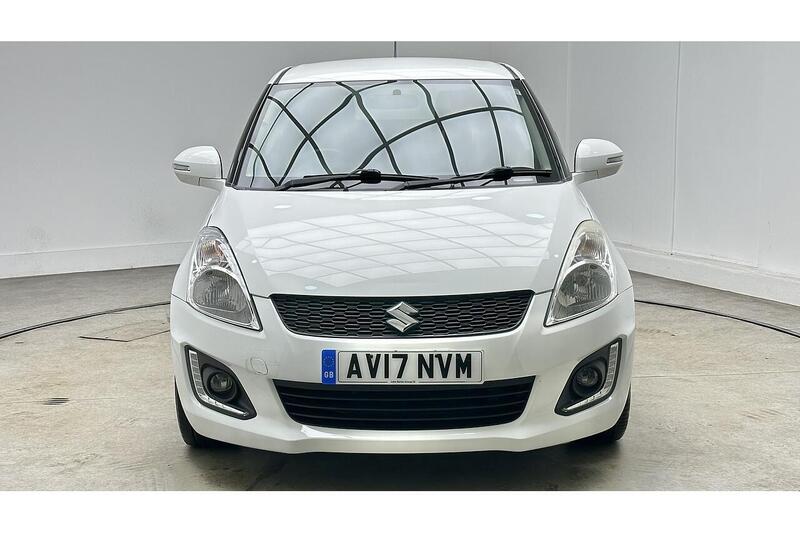 Used Suzuki Swift 2017 for sale - 76784530: Photo 5