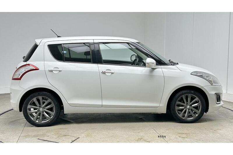 Used Suzuki Swift 2017 for sale - 76784530: Photo 6