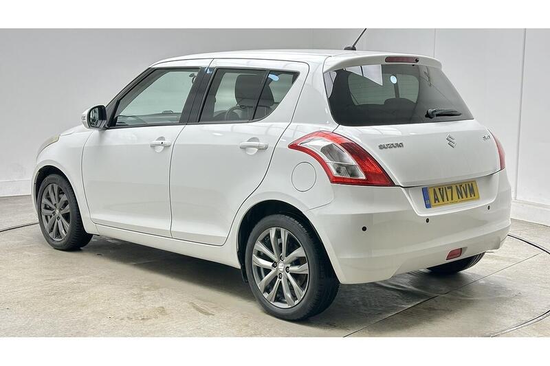 Used Suzuki Swift 2017 for sale - 76784530: Photo 7