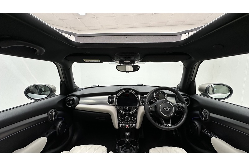 Used MINI Hatch 2022 for sale - 76896596: Photo 2