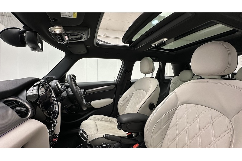 Used MINI Hatch 2022 for sale - 76896596: Photo 24