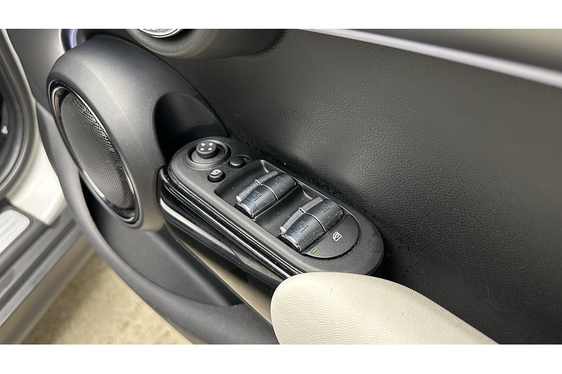 Used MINI Hatch 2022 for sale - 76896596: Photo 36